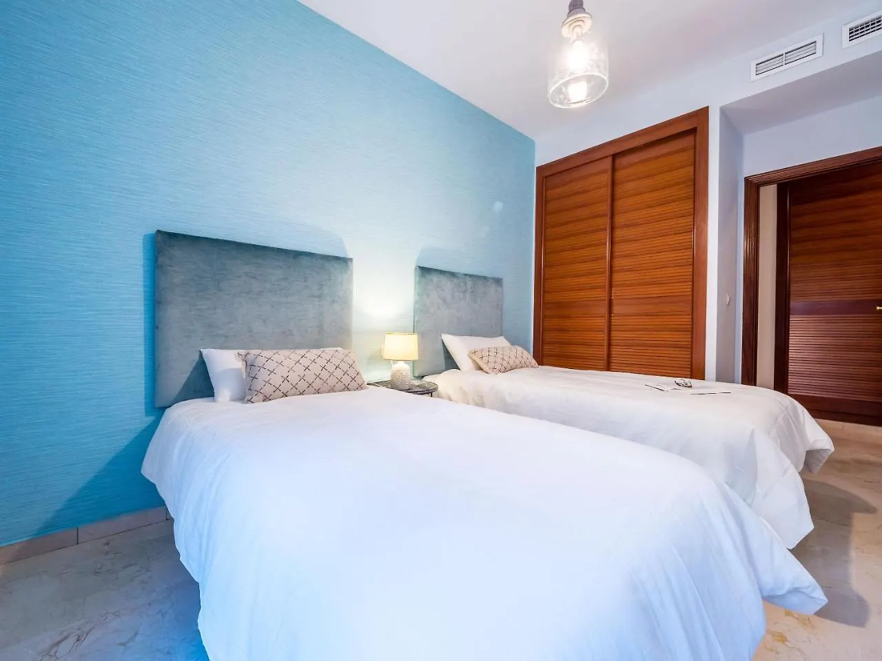 Malaga Center Experience - Premium Apartment 0*,  Španělsko
